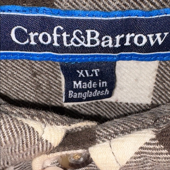 Croft & Barrow Black and White Plaid Men's Flannel Shirt - Picture 7 of 7
